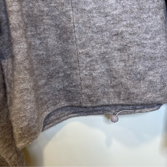 CARRA Brown Pullover High Neck Long Sleeve Sweater Women’s Medium - Picture 5 of 6